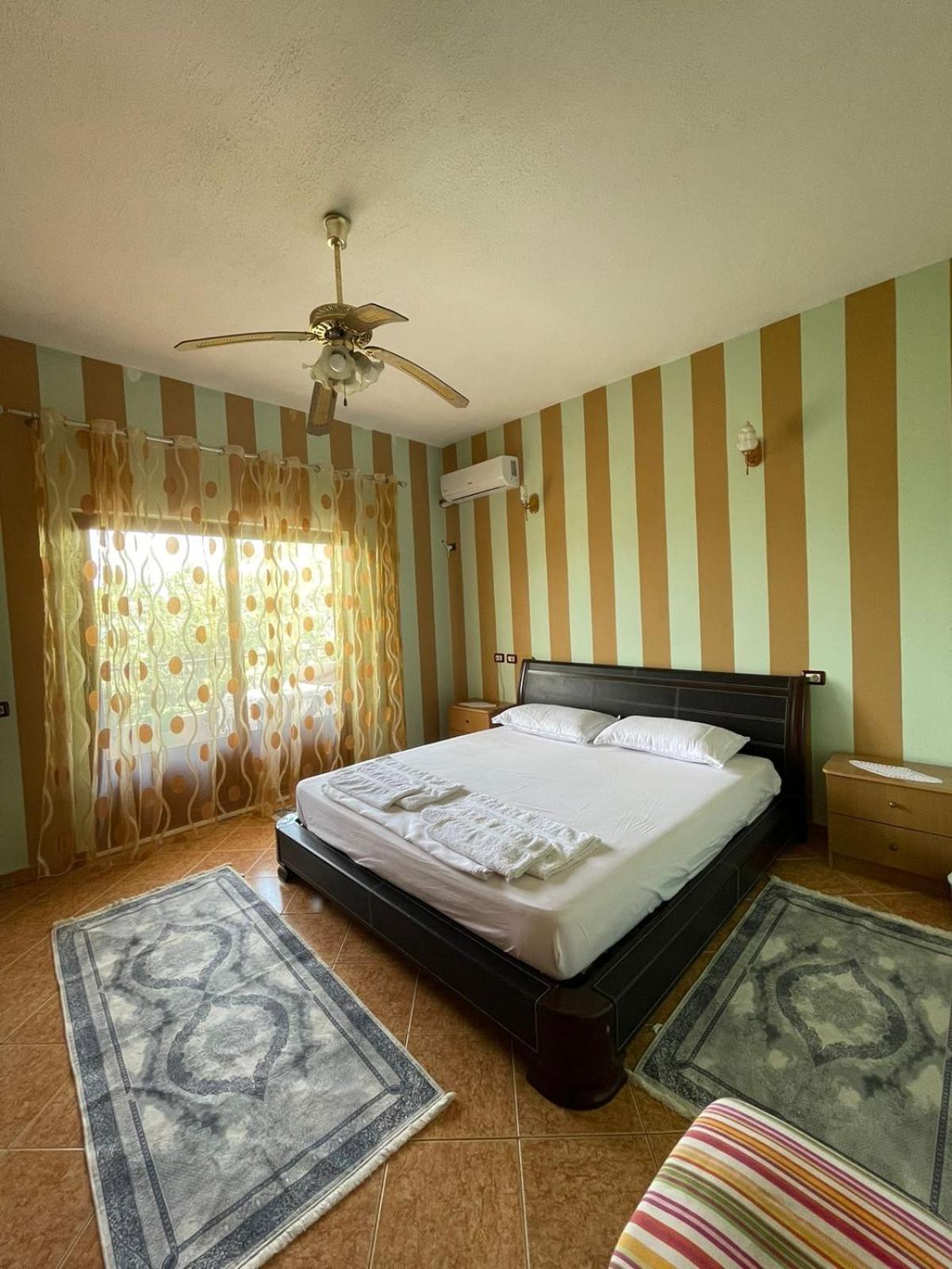 Guest House Lengo Gjirokastër Esterno foto